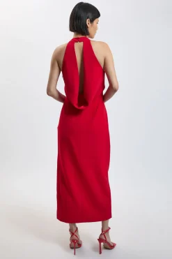 Robe Longue Petite Taille Col Licou Dos Ouvert Coupe Ajustée Douce