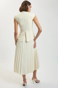 Robe Longue Plissée Asymétrique En Crêpe Ajusté