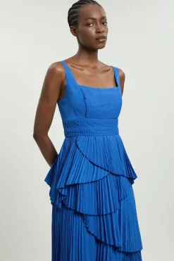 Robe Longue Plissée À Bretelles