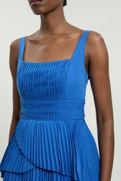 Robe Longue Plissée À Bretelles