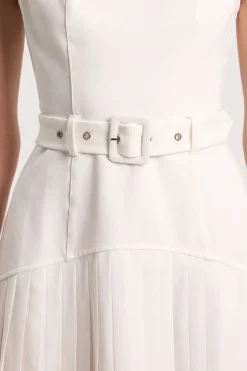 Robe Longue Plissée À Découpes Avec Détails De Boutons En Ponte Et Georgette Texturée