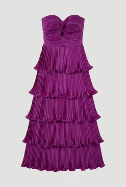 Robe Longue Plissée À Volants Étagés
