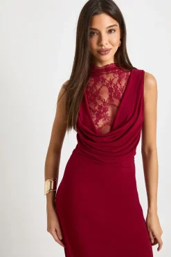 boohoo Robe Longue Plongeante avec Insert en Dentelle<Femme Satin Et Dentelle|Robes