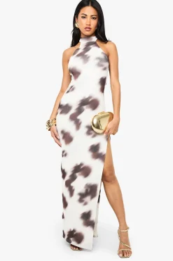 boohoo Robe Longue Sans Manches À Col Licou Imprimé Animal<Femme Robes Moulantes|Robes