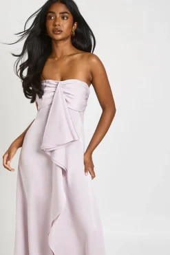 Robe Longue Satinée À Bustier Froncé Et Drapé Frontal