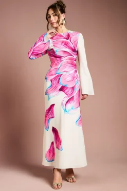 Robe Longue Satinée à Col Montant et Manches Évasées