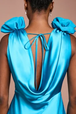 Robe Longue Satinée à Corsage Statement