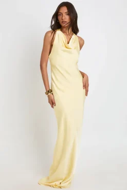 Robe Longue Satinée Dos Drapé Tall