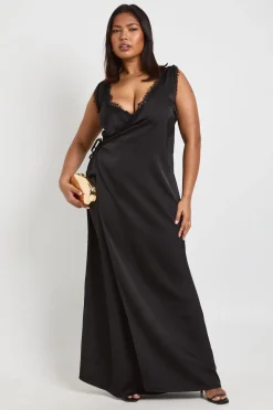 Robe Longue Satinée Portefeuille Avec Bordure En Dentelle Grande Taille