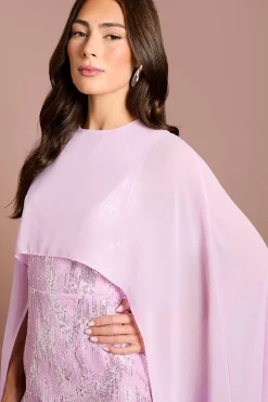 Robe Longue À Sequins Avec Manches Cape