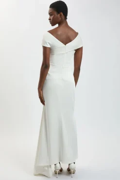 Robe Longue Sirène Asymétrique En Satin Drapé Ajusté