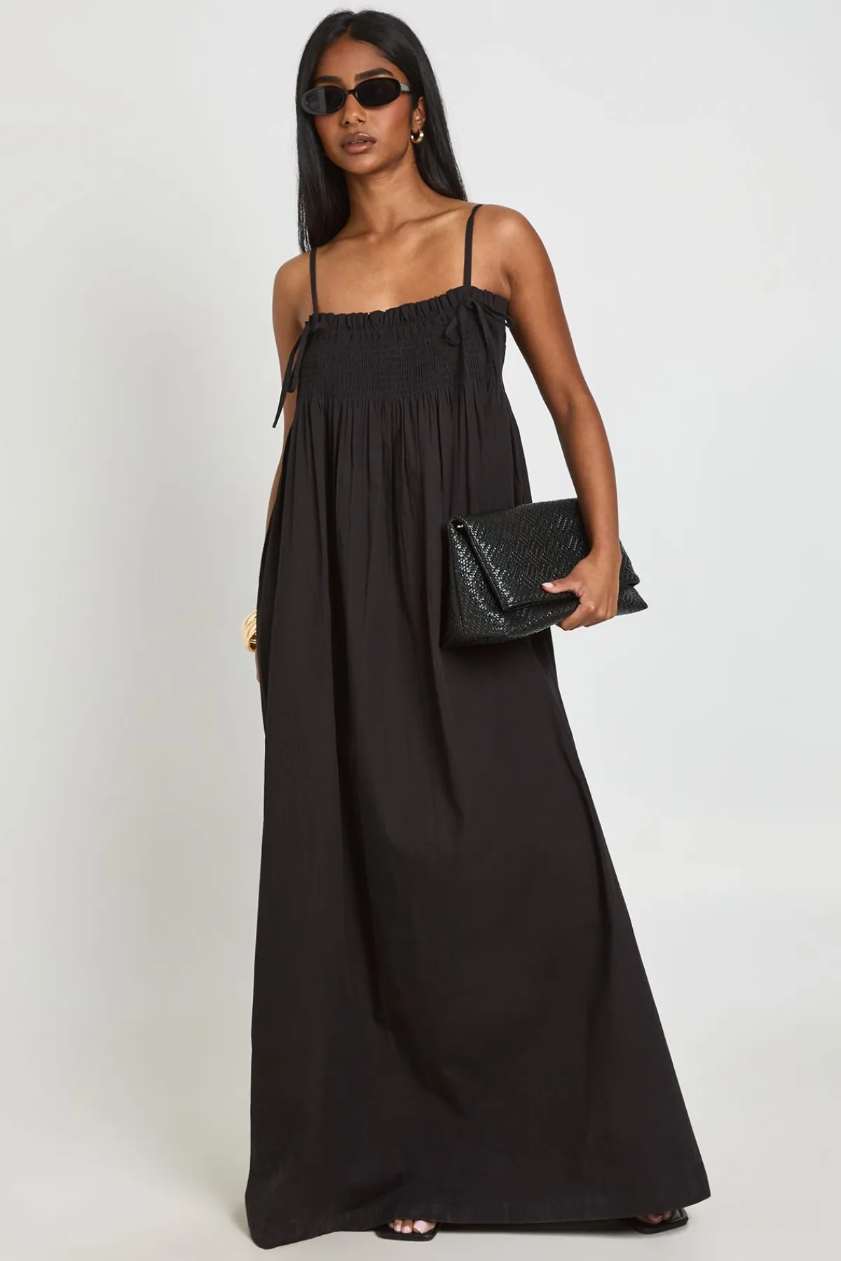 boohoo Robe Longue Smockée À Détail Froncé<Femme Robes|Robes De Jour