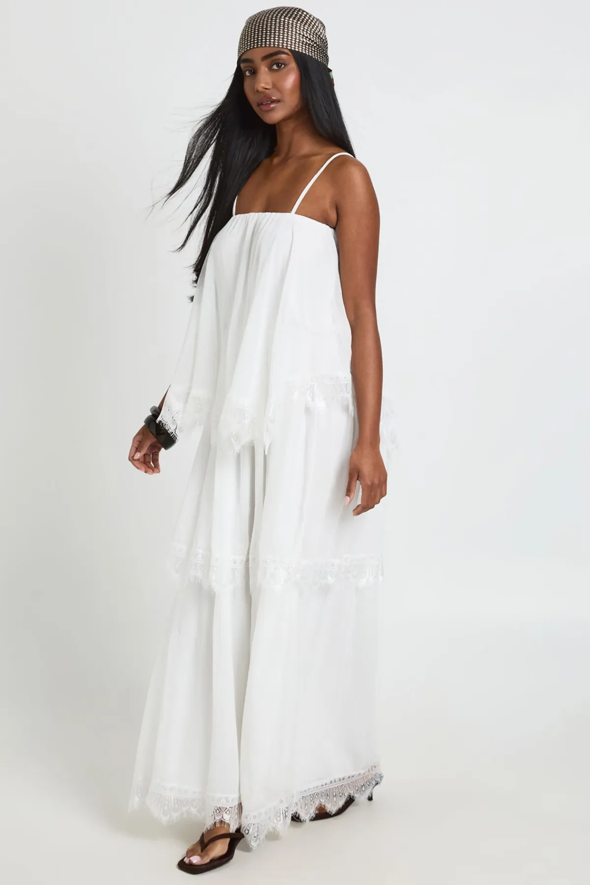boohoo Robe Longue Étagée En Mousseline Gaufrée Et Dentelle<Femme Satin Et Dentelle|Robes