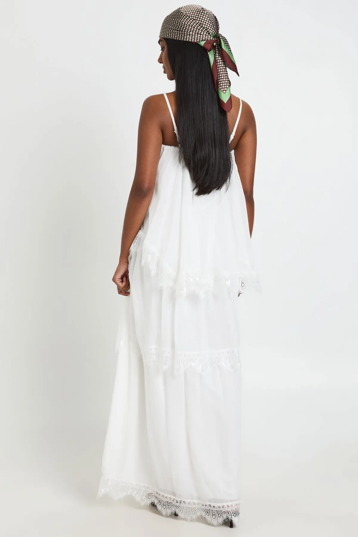 boohoo Robe Longue Étagée En Mousseline Gaufrée Et Dentelle<Femme Satin Et Dentelle|Robes