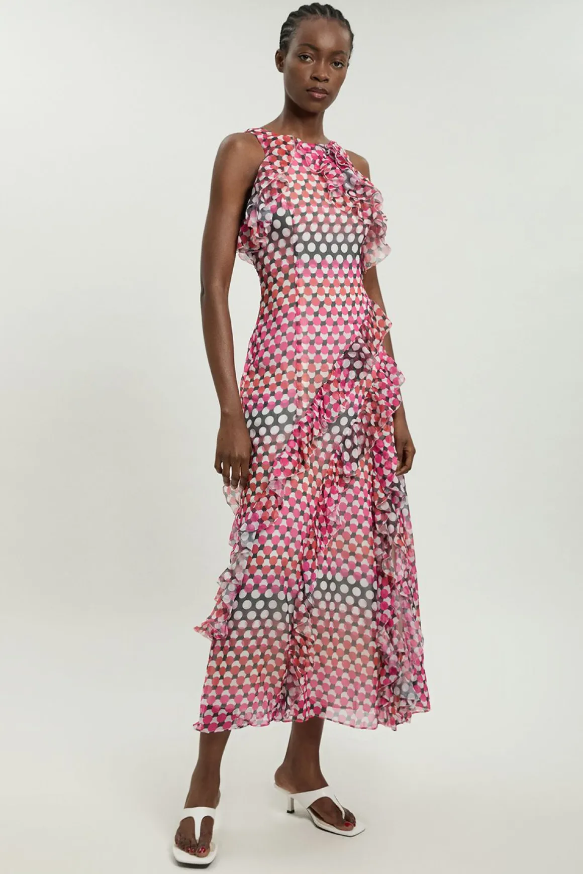 Robe Longue Tissée À Col Licou Avec Détails De Volants En Georgette Froissée