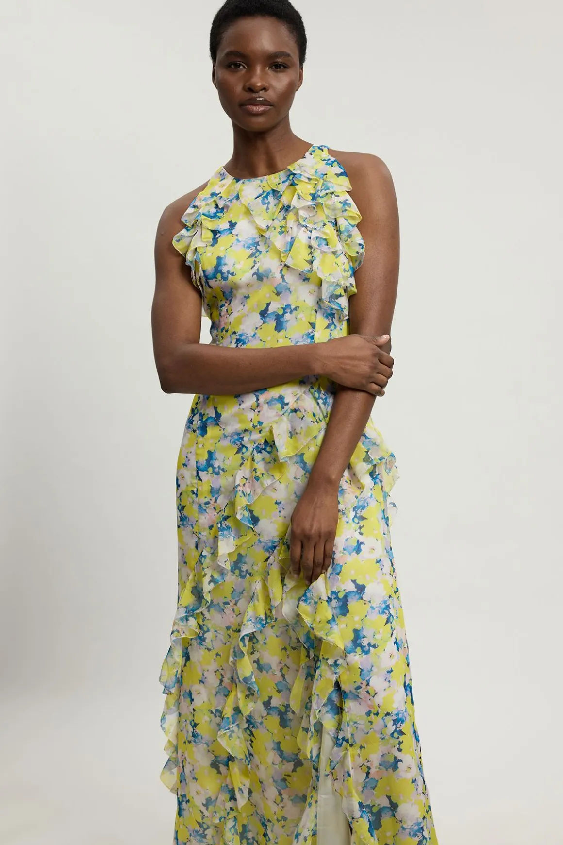 Robe Longue Tissée À Col Licou Avec Détails De Volants En Georgette Crêpée À Imprimé Floral