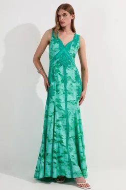 Robe Longue Tissée à Col V Profond Ornée Motif Tropical Dévoré Petite Taille