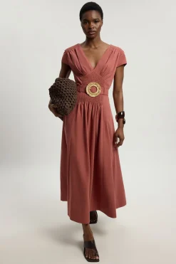 Robe Longue Tissée À Encolure V Froncée Avec Ceinture