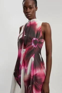 Robe Longue Tissée À Imprimé Floral Photographique Avec Détail Foulard En Organza