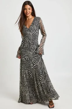 Robe Longue Évasée en Mousseline à Volants Motif Zèbre