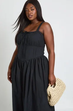 boohoo Robe Longue Évasée Grande Taille Avec Détail De Corsage Noué Sur Le Devant<Femme Robes Patineuses|Robes