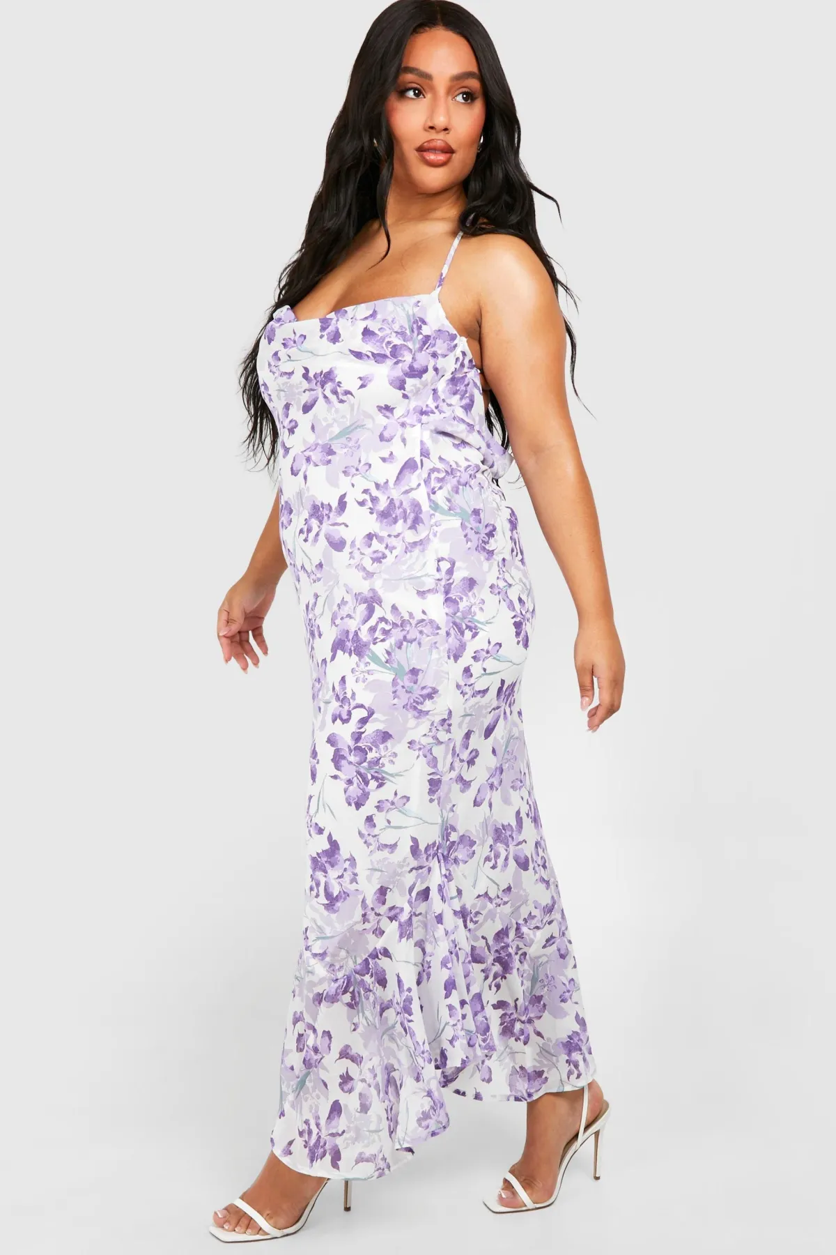 boohoo Robe Maxi Asymétrique Dos Drapé à Fleurs Plus<Femme Robes|Robe Invitée Mariage