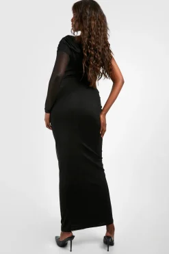 Robe maxi asymétrique en mesh à fronces