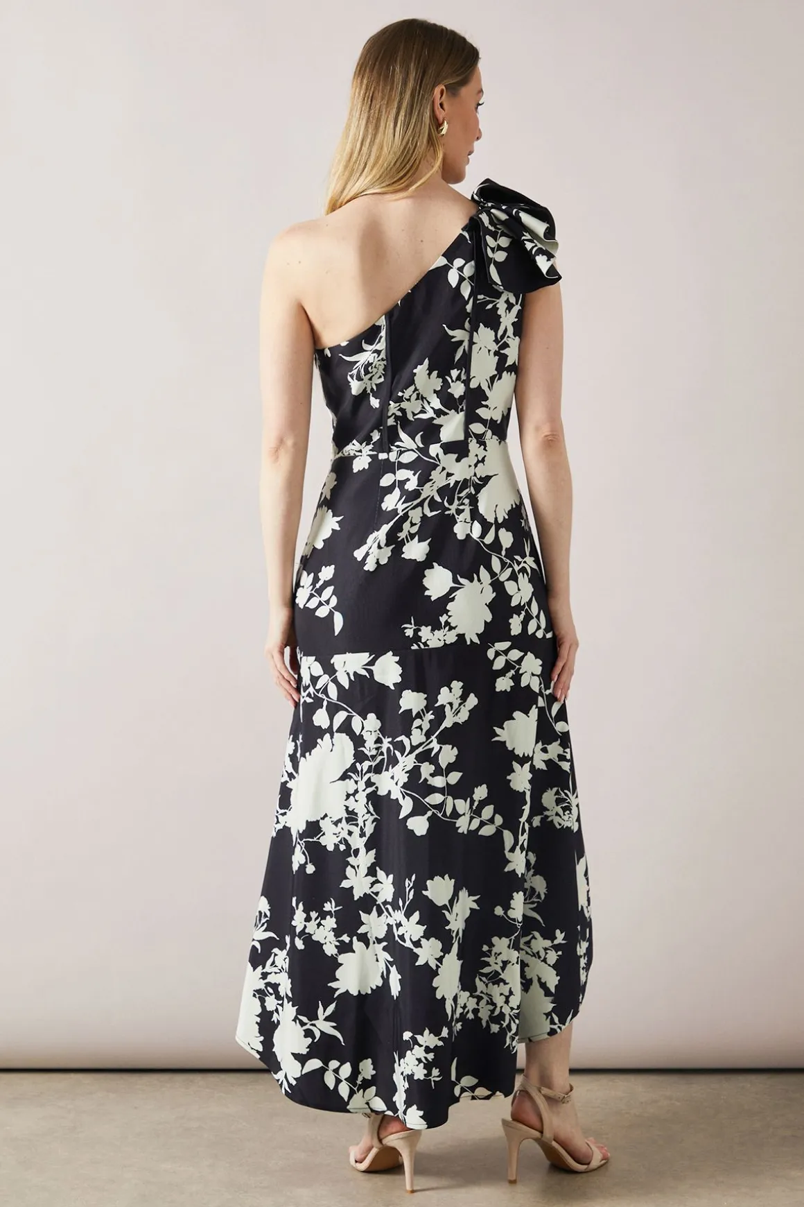 Robe Maxi Asymétrique Florale pour Occasions Spéciales