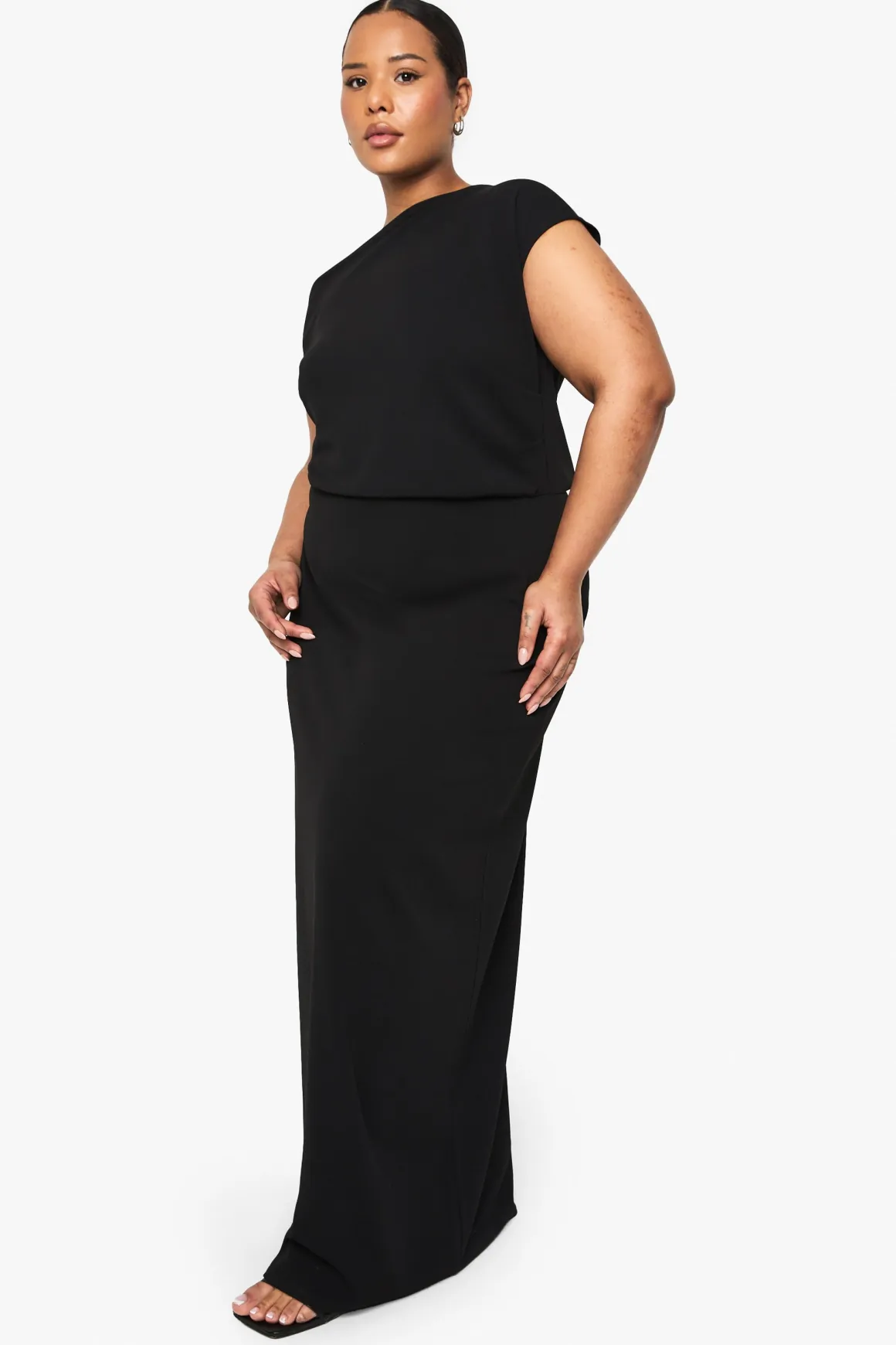 ROBE MAXI ASYMÉTRIQUE FRONCÉE EN GRANDE TAILLE