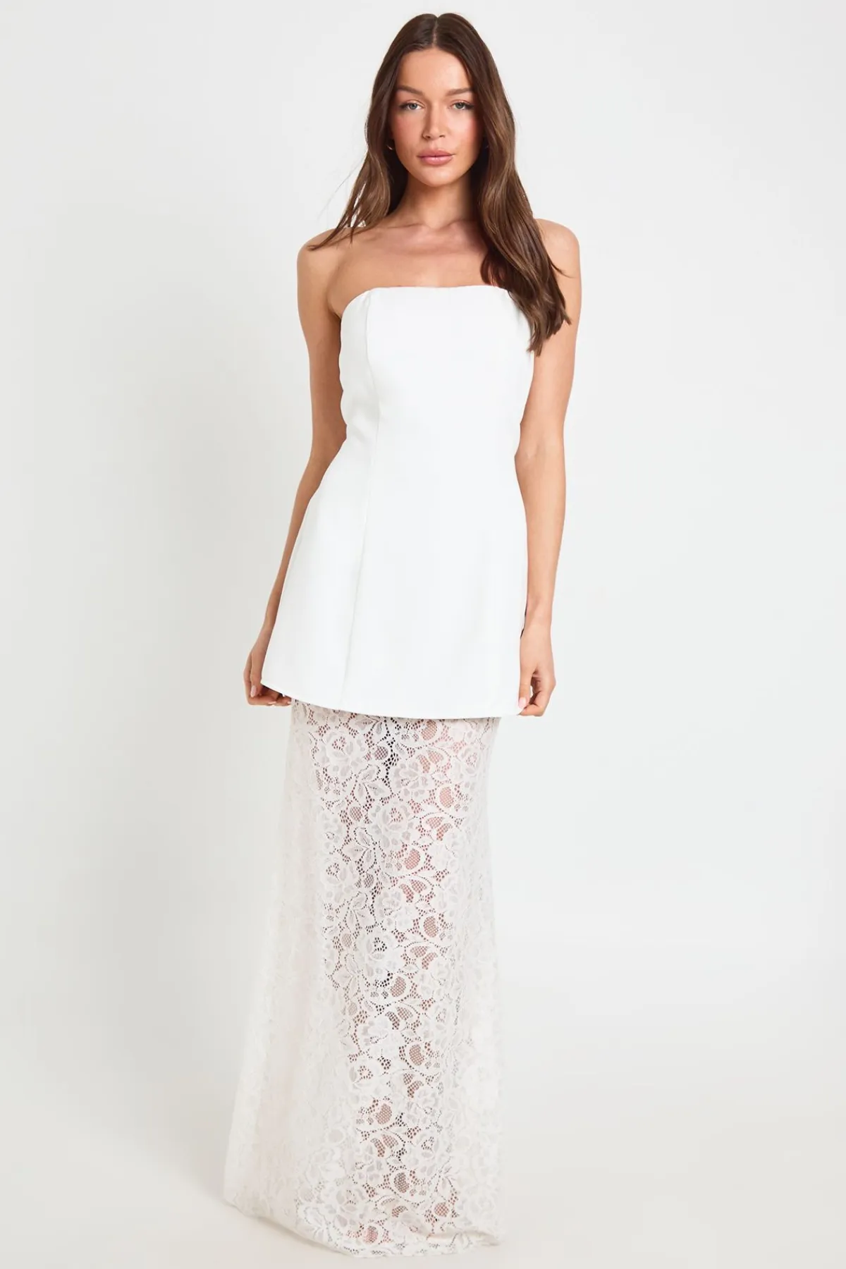 boohoo Robe Maxi Bandeau À Jupe En Dentelle<Femme Robes Moulantes|Satin Et Dentelle