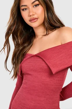 boohoo Robe maxi Bardot en jersey côtelé épais à manches longues<Femme Robes Moulantes|Robes À Manches Longues