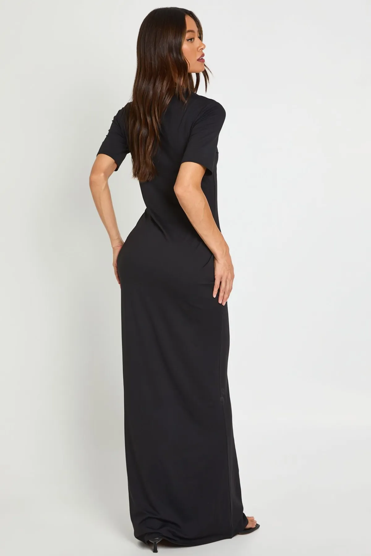 boohoo Robe Maxi Basique À Manches Courtes Pour Grande Taille<Femme Basiques|Robes