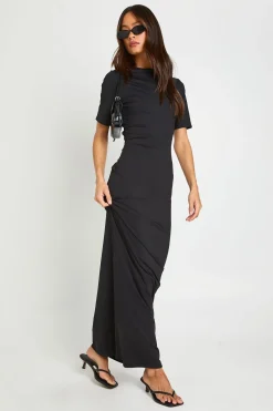 boohoo Robe Maxi Basique À Manches Courtes Pour Grande Taille<Femme Basiques|Robes