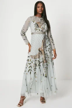Robe Maxi Brodée à la Main The Collector