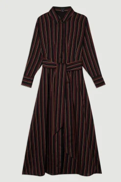 Robe maxi chemise ajustée en coton premium avec ceinture
