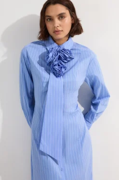 Robe maxi chemise tissée en coton à rosettes et rayures