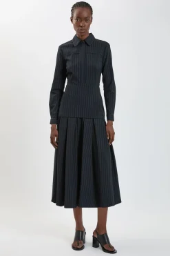 Robe Maxi Cintrée À Rayures Tennis Avec Col Chemisier