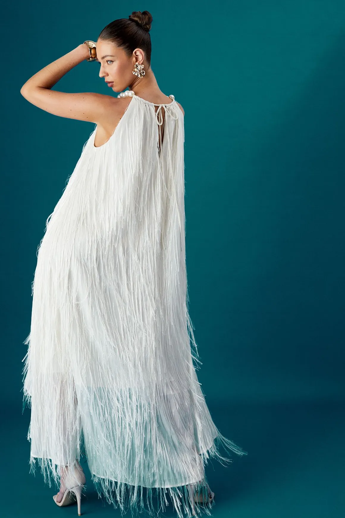 Robe Maxi Coast Muse à Ourlet Plumes et Perles Volumineuse