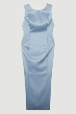 Robe maxi crayon structurée et cintrée en satin de viscose avec détail de couture.