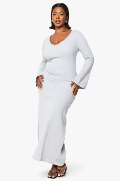 Robe Maxi Côtelée À Col V Et Manches Évasées Plus Basic