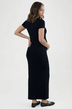 Robe Maxi Côtelée De Maternité À Manches Courtes