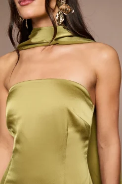 Oasis Robe Maxi De Demoiselle D'honneur Bandeau En Satin Avec Foulard<Femme Robes Demoiselles D'Honneur|Satin Et Dentelle