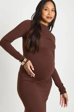 Robe Maxi De Maternité Avec Détail Froncé Sur Les Côtés