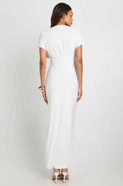 Robe Maxi De Maternité À Double Couche Froncée Col Plongeant Et Manches Chauve-souris