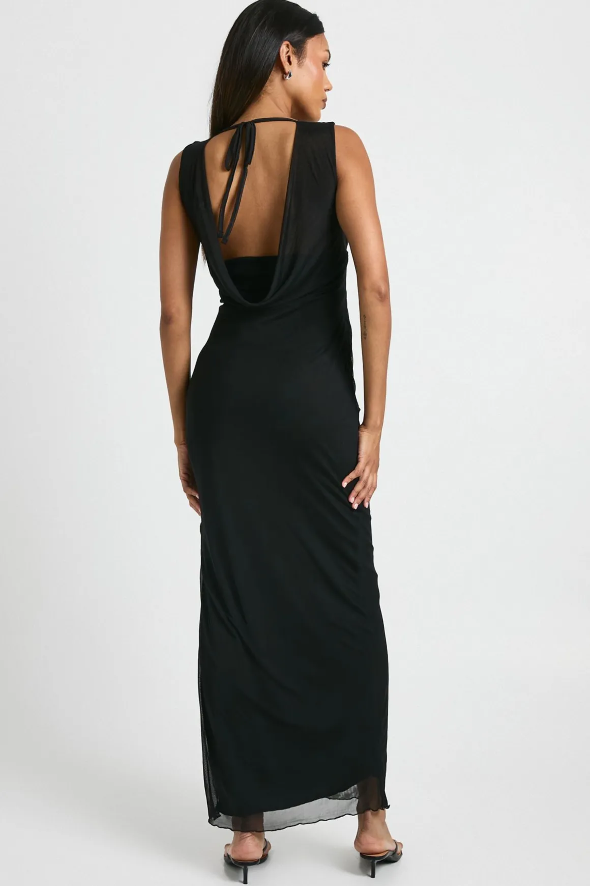 Robe Maxi De Maternité En Mesh Avec Col Bénitier Et Fronces