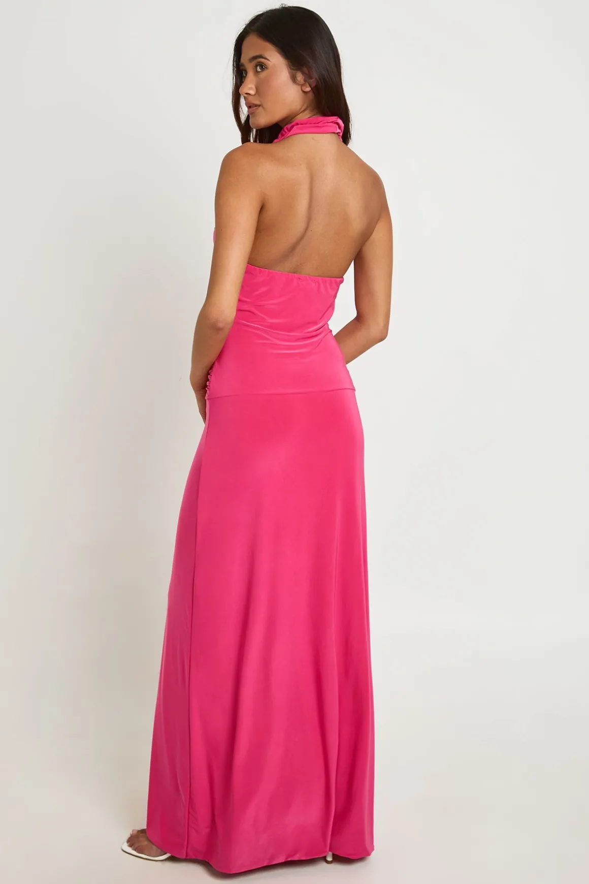 Robe Maxi Dos Nu À Fronces Et Encolure Licou Double Épaisseur
