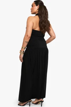 Robe maxi à double couche froncée avec détail de col drapé