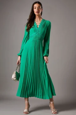 Robe Maxi à Détails Plissés et Finitions Dentelle