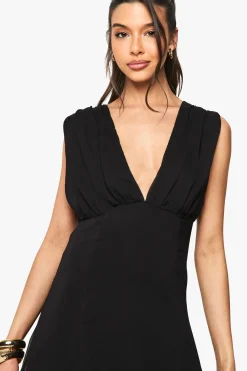 Robe maxi en chiffon à manches d'ange et détail fendu
