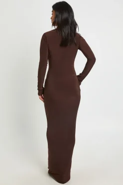 Robe Maxi À Encolure Arrondie Et Manches Longues En Tissu Doux Au Toucher Petite